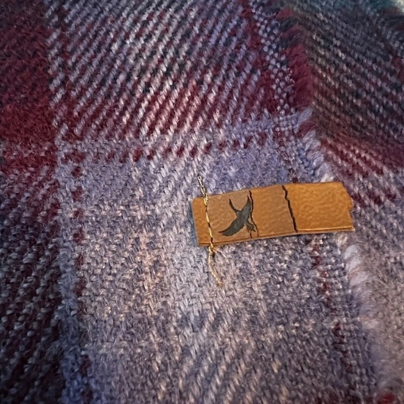 Eddie Bauer Extra Wide large plaid Shawl Scarf 26” x 80” fringe Purple Oversized - Picture 4 of 5